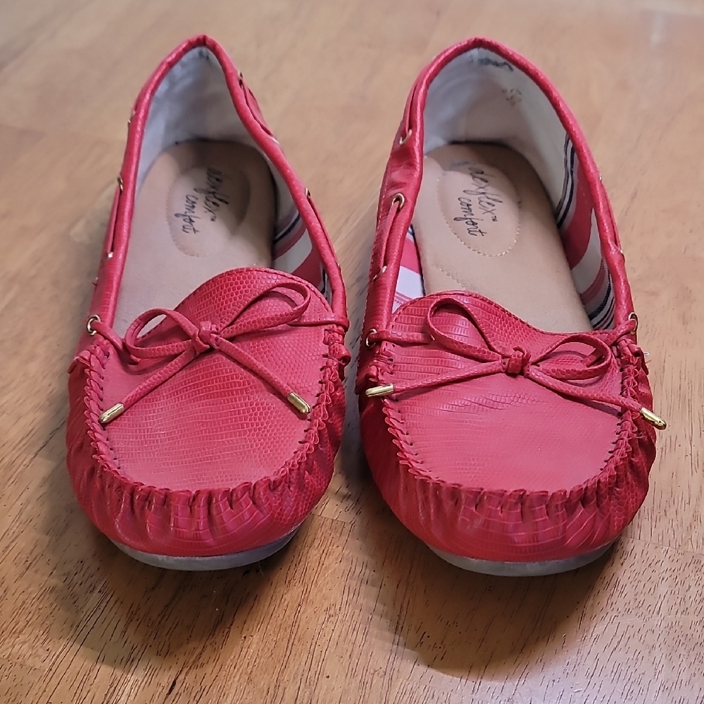 dexflex comfort Red Womens Moccasin Slip-On Shoes